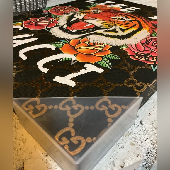 “Life is Gucci” Tiger & Floral Art Canvas 11” x 14” - Picture 5 of 6
